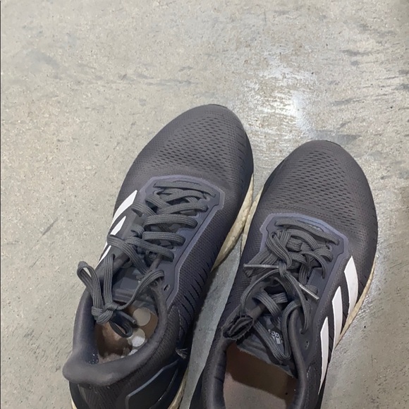 adidas - Picture 1 of 1